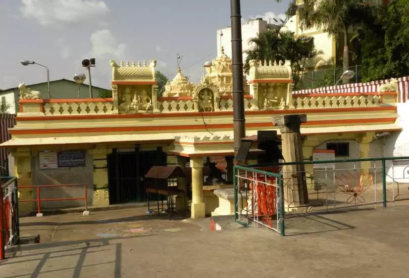 Gavi Gangadhareshwara Temple